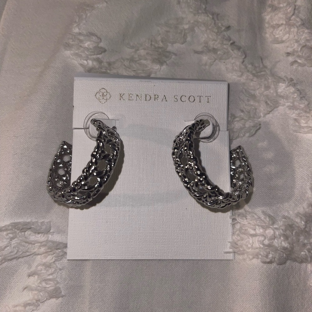 Kendra Scott silver medium hoop